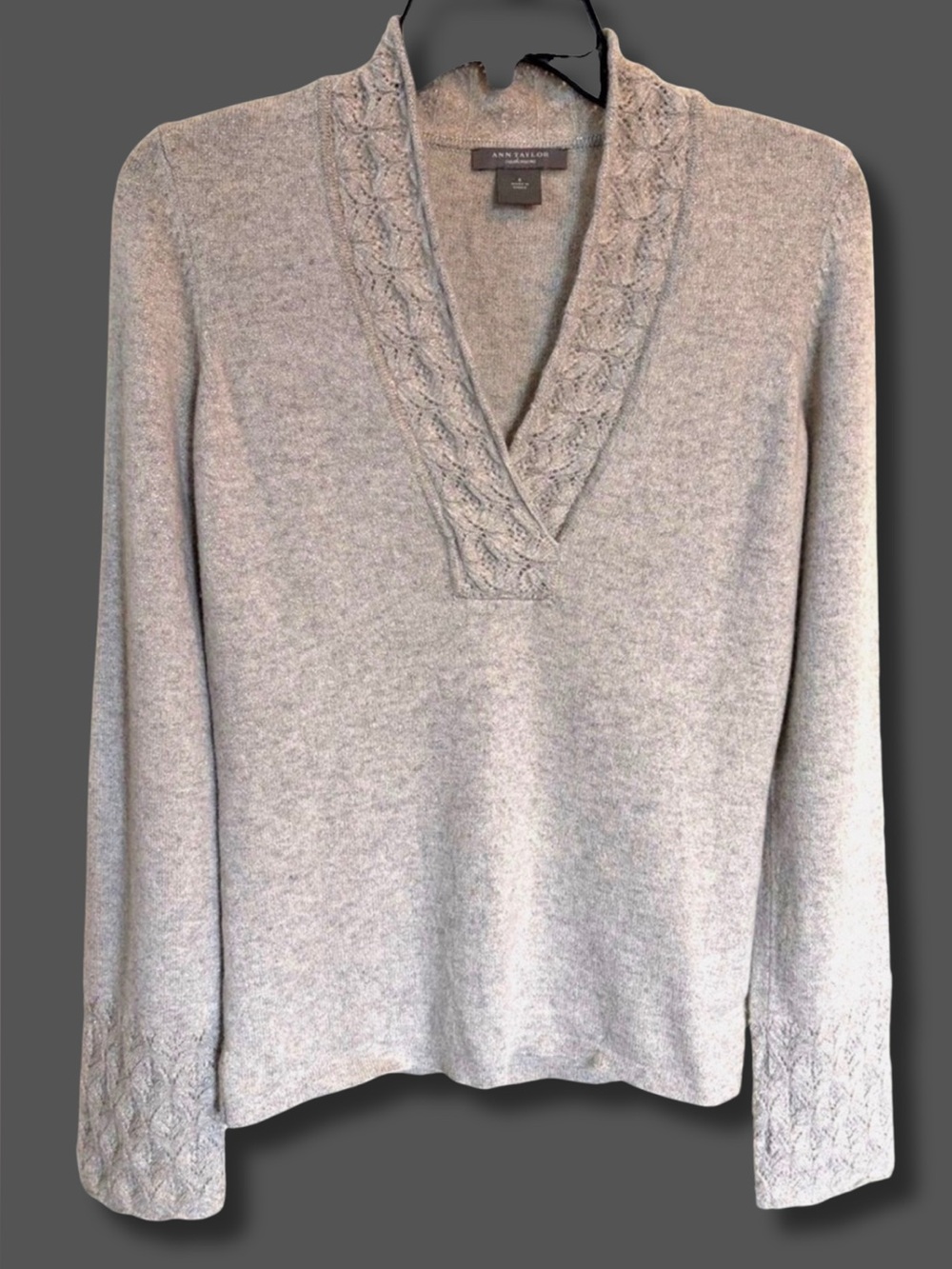 Ann Taylor Cashmere Metallic Sweater S Gray Silver V-Neck Cable Trim